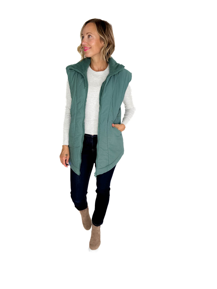 MONO B Summit Fleece Lined Vest- SILKY PINE-FINAL SALE
