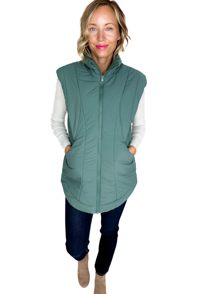 MONO B Summit Fleece Lined Vest- SILKY PINE-FINAL SALE