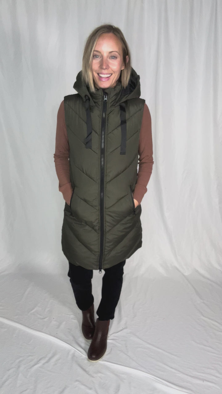 ONLY Skylar Hooded Vest- FOREST NIGHT