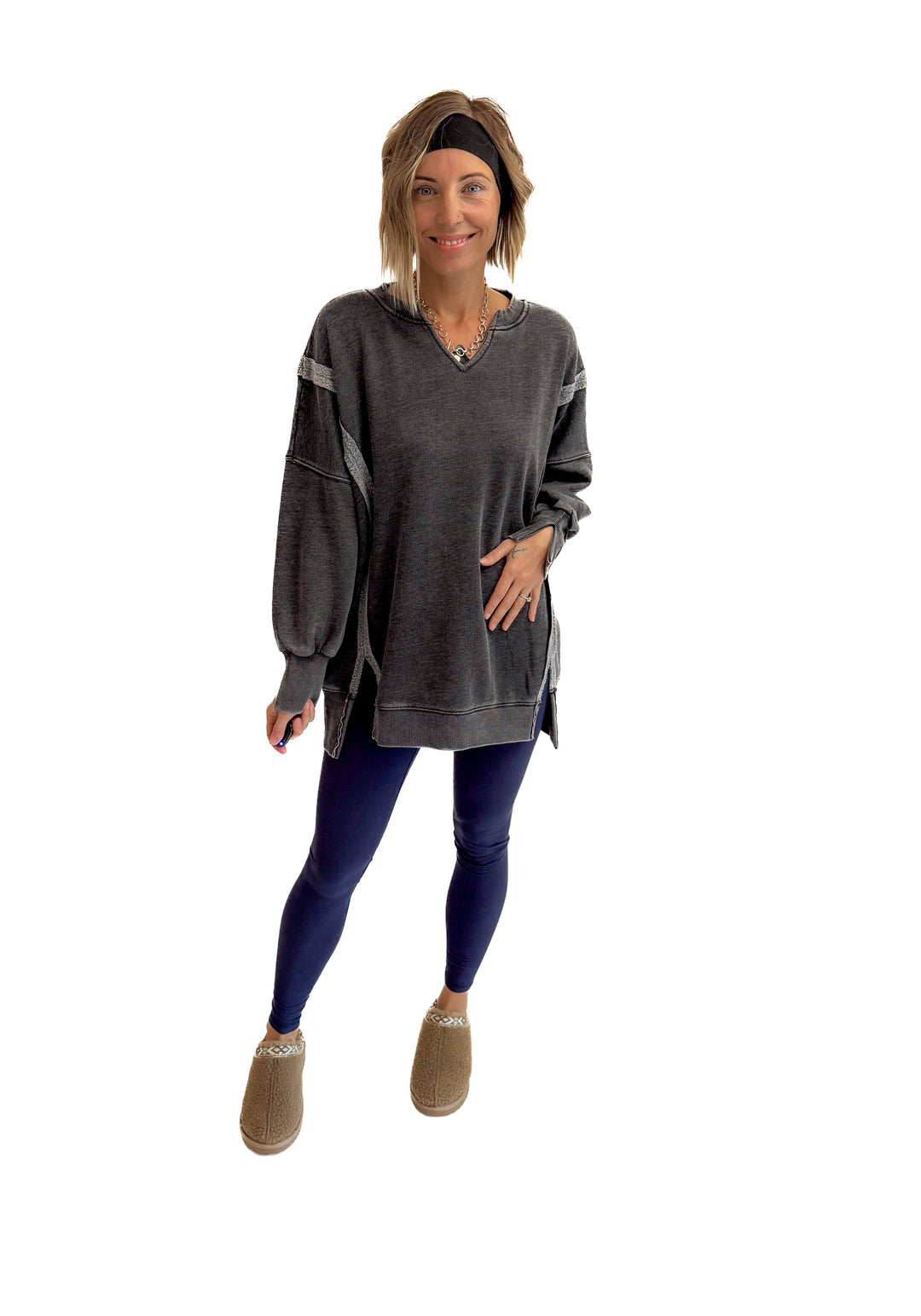 The Comfy Cut Sweatshirt- BLACK