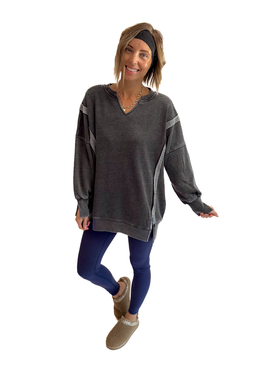 The Comfy Cut Sweatshirt- BLACK