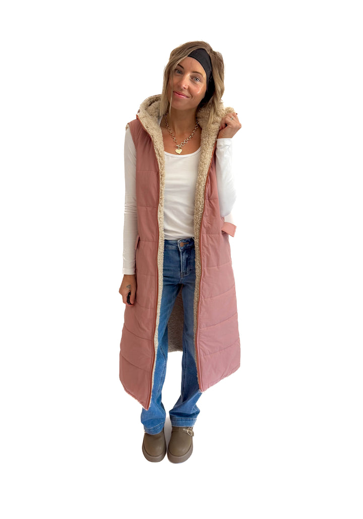 Blake Reversible Sherpa Puffer Vest- MAUVE