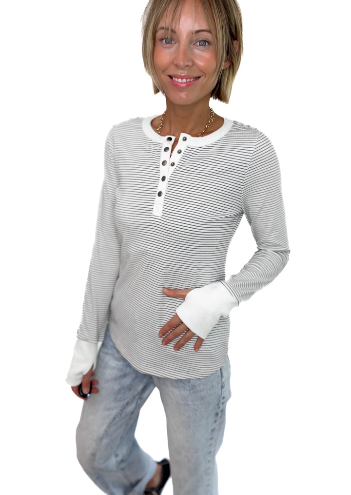 Drea Ribbed Snap Button Henley- OFF WHITE