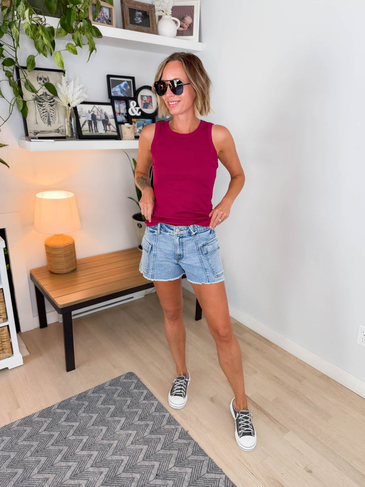 VERVET Madigan Boyfriend Cargo Shorts- MEDIUM WASH