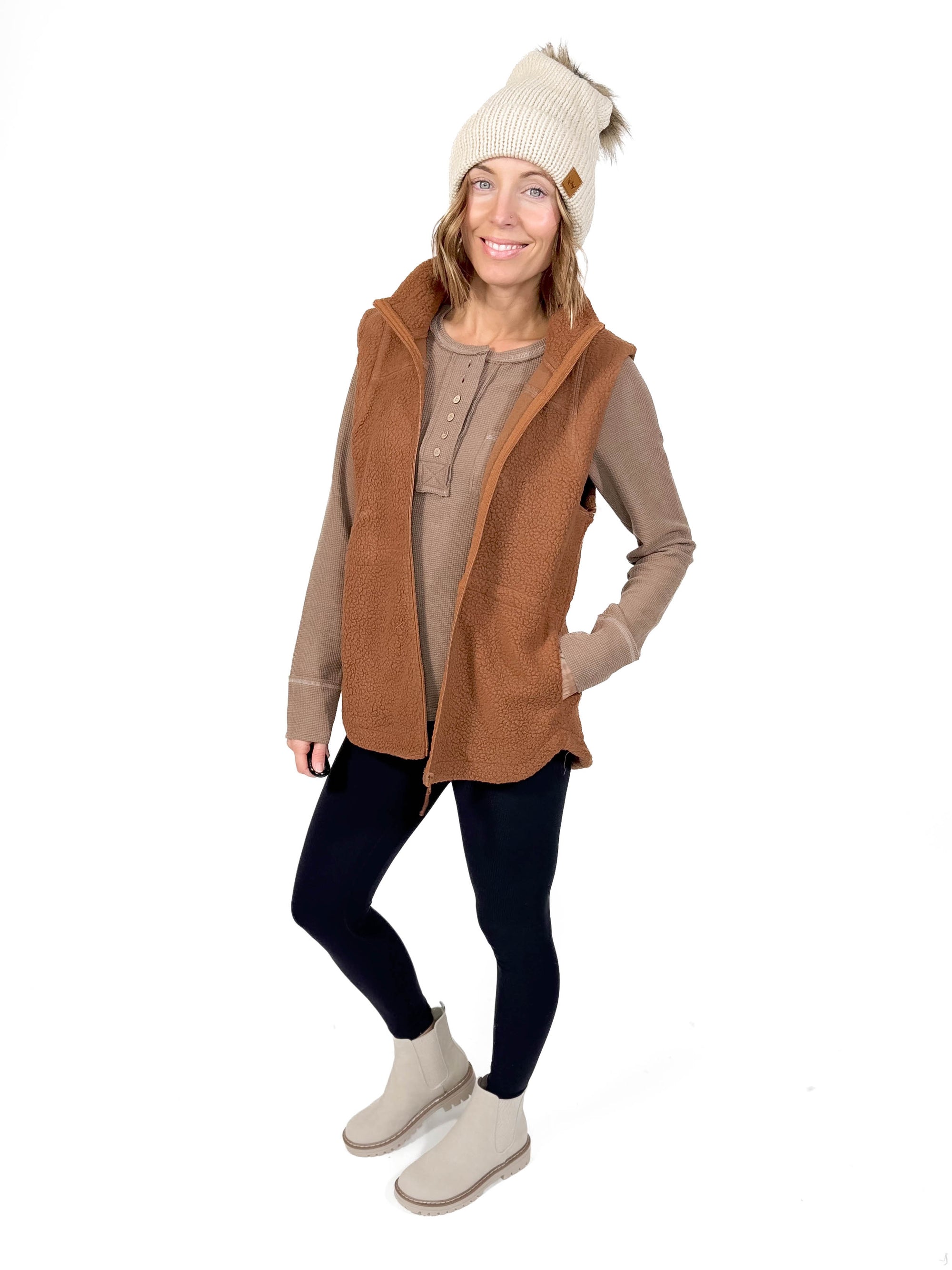 Pine Grove Polar Fleece Vest- TOFFEE