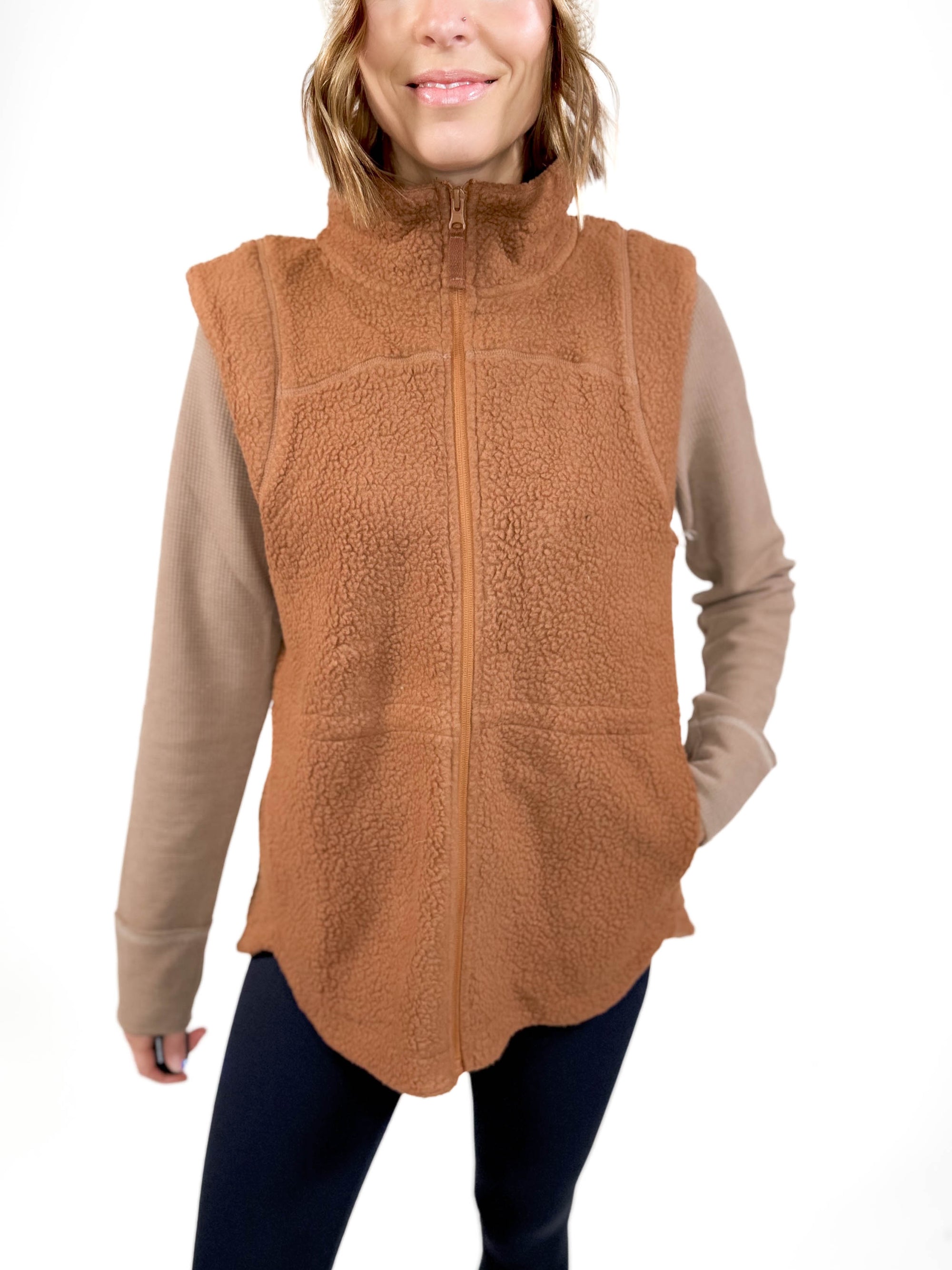 Pine Grove Polar Fleece Vest- TOFFEE