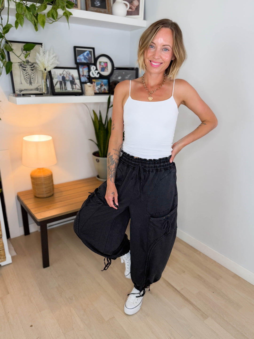Pebble Cinch Tie  Jogger- BLACK