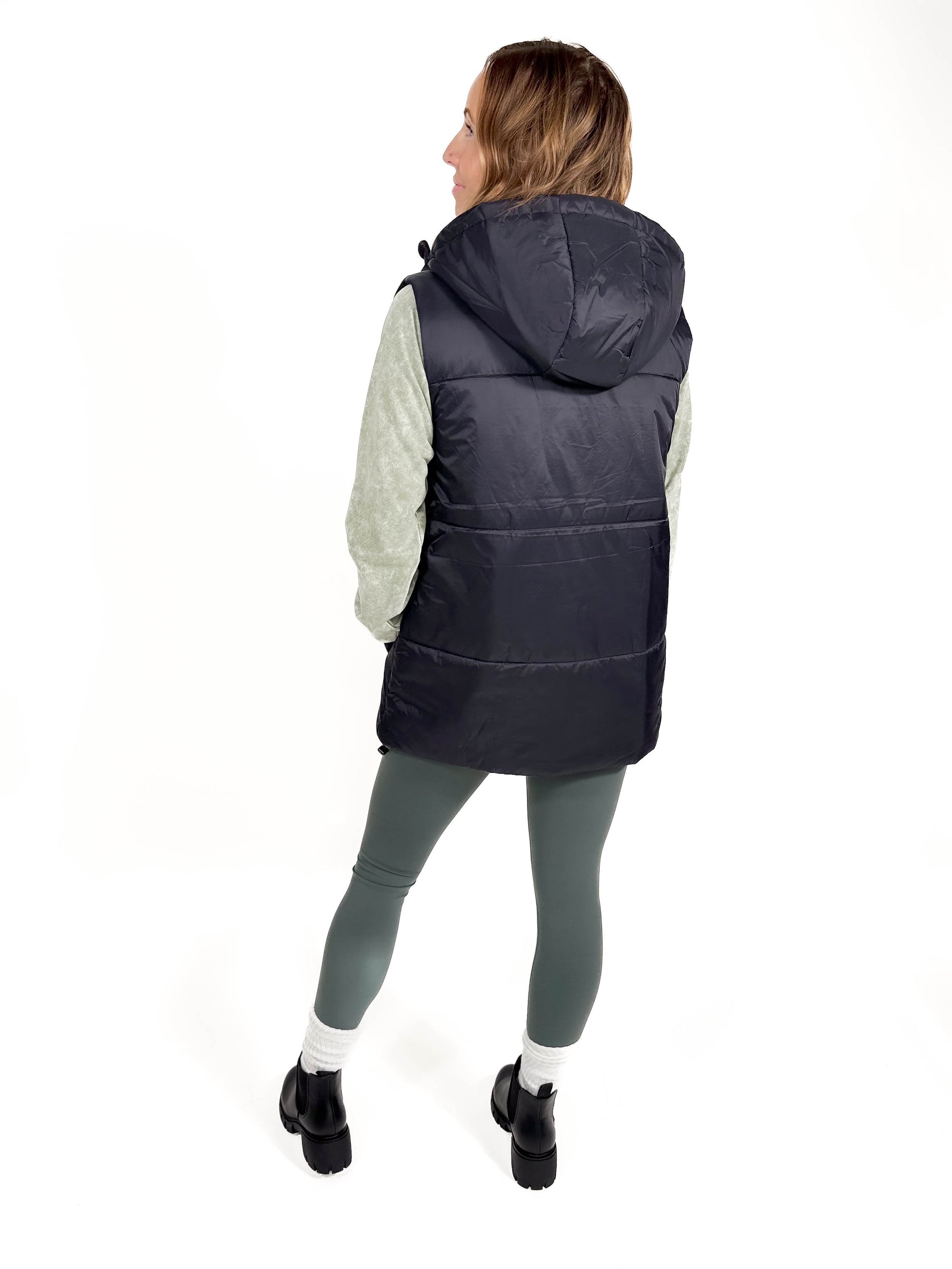 MONO B In The Pines Puffer Vest- BLACK