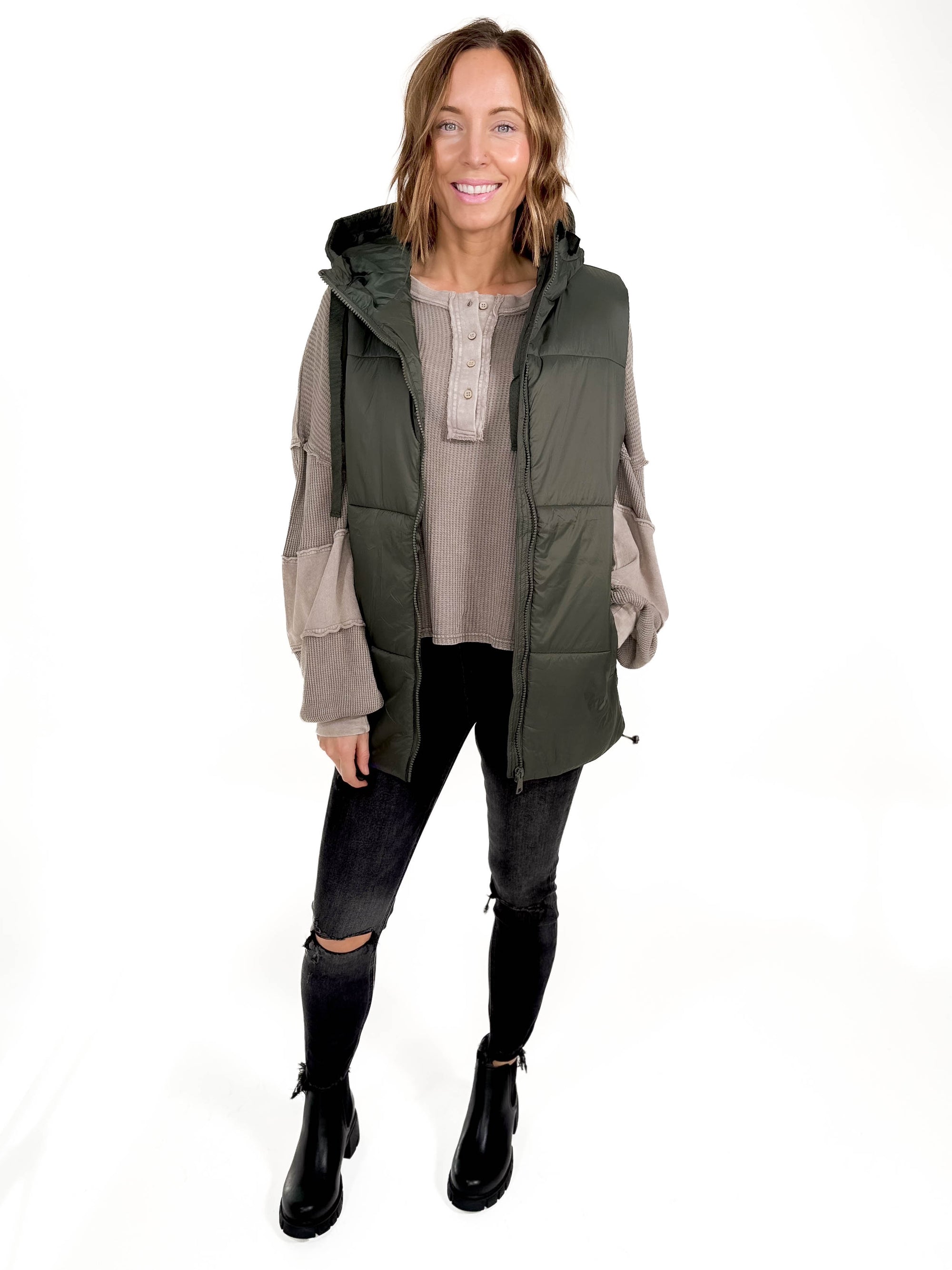 MONO B In The Pines Puffer Vest- OLIVE