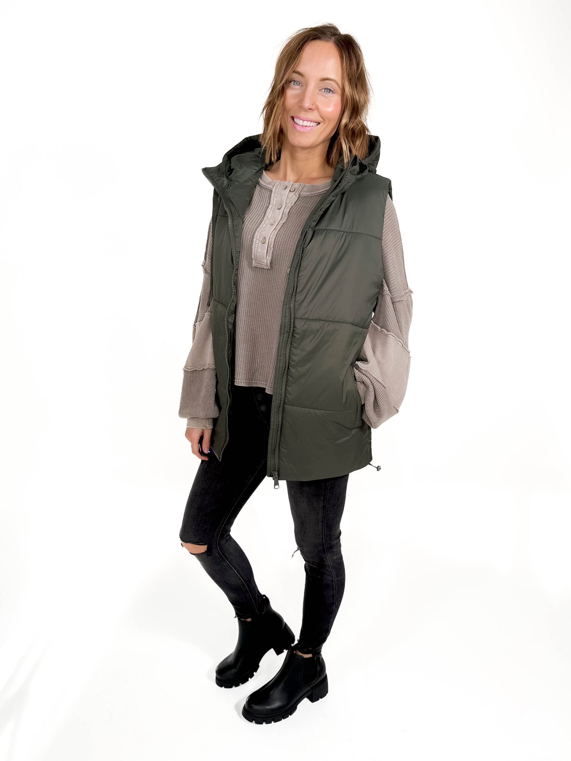 MONO B In The Pines Puffer Vest- OLIVE