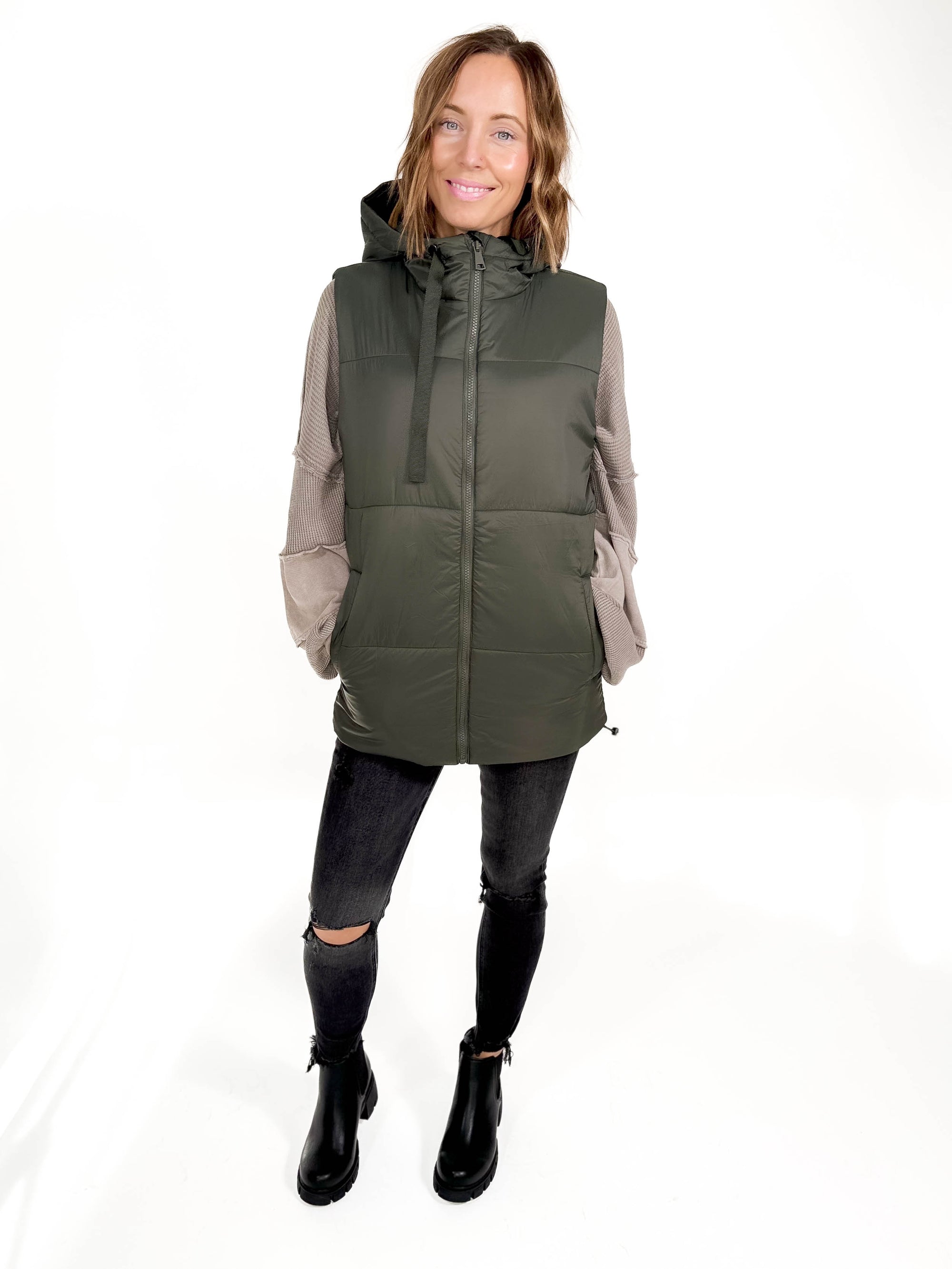 MONO B In The Pines Puffer Vest- OLIVE