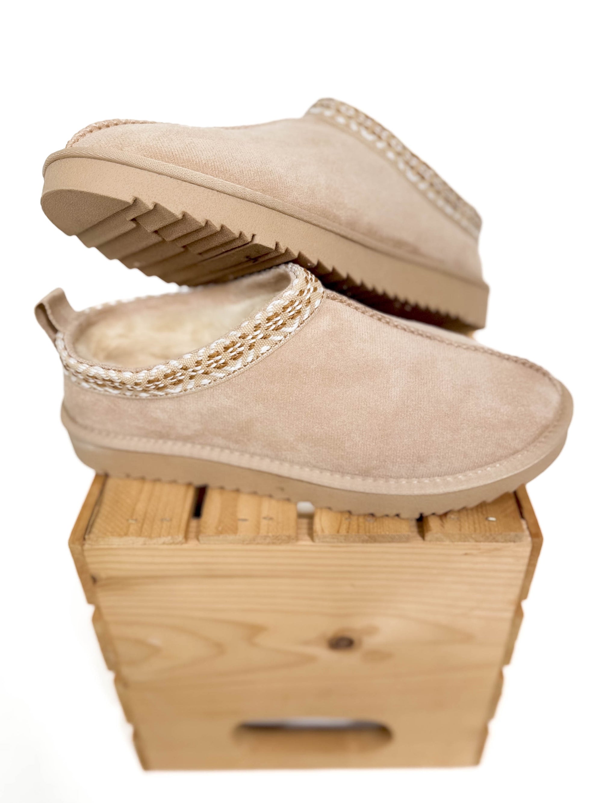 Home For The Weekend Faux Fur Slip On- OATMEAL -FINAL SALE