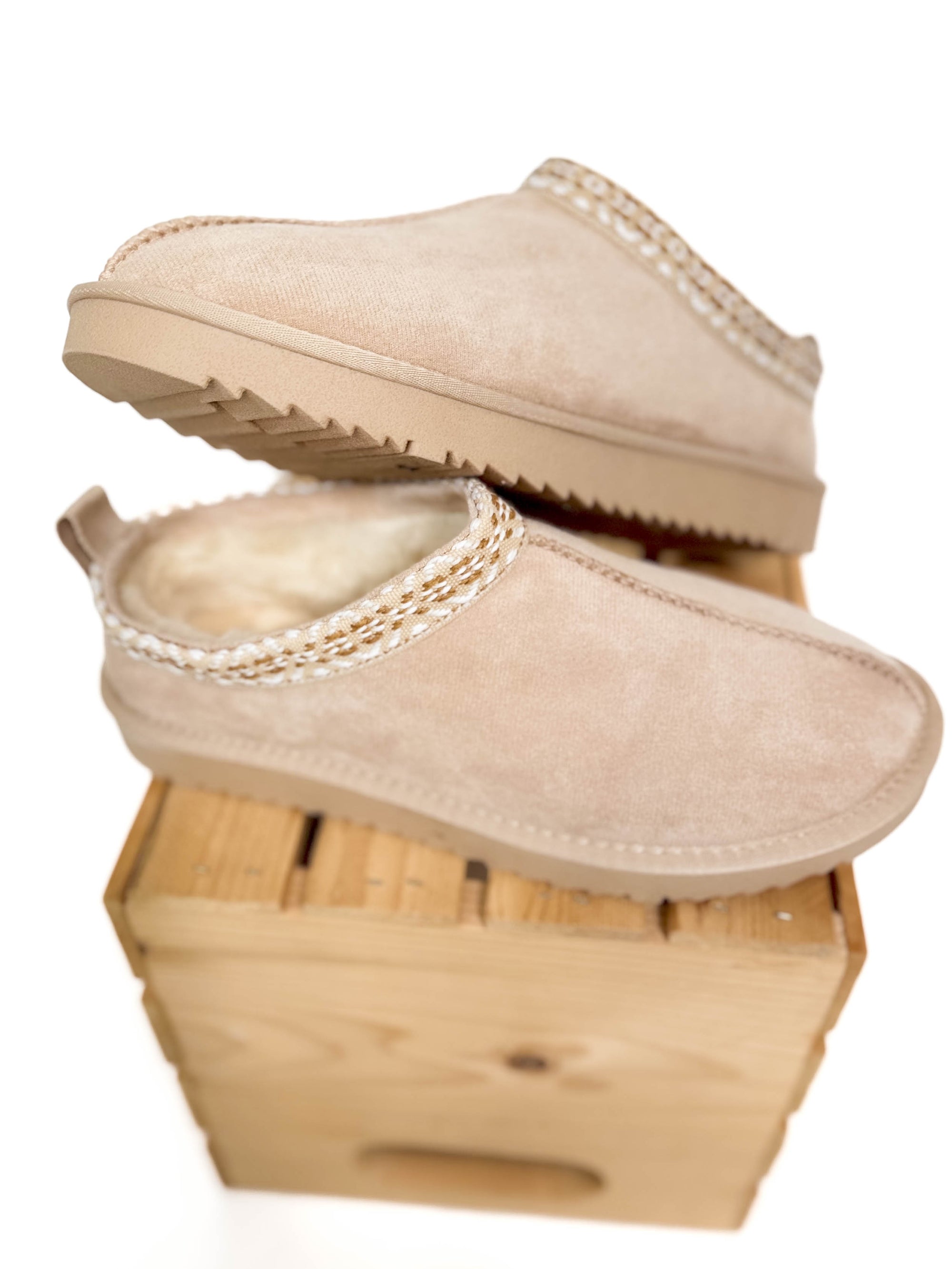 Home For The Weekend Faux Fur Slip On- OATMEAL -FINAL SALE