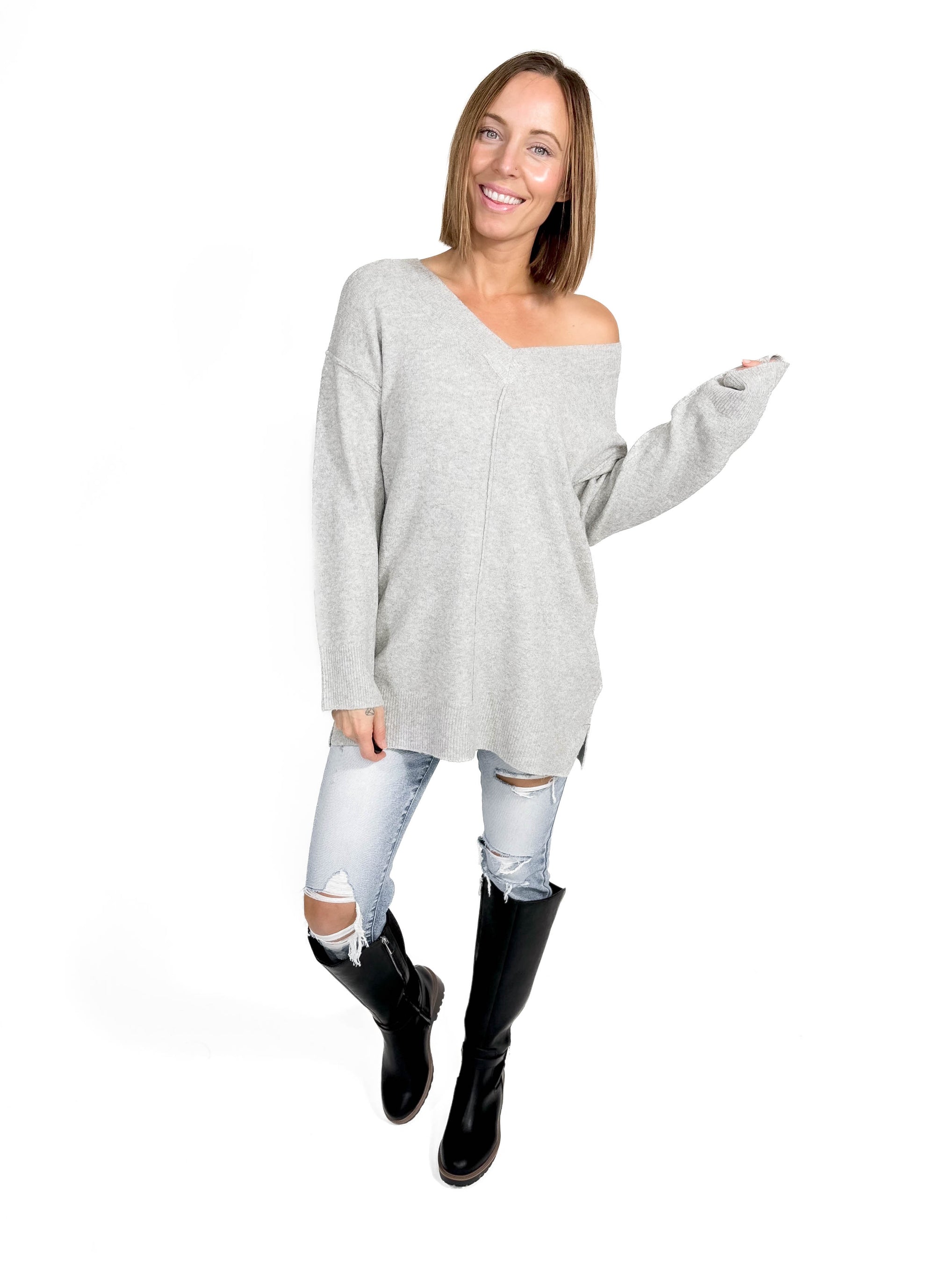 VERO MODA Esti V-neck Tunic Sweater- LIGHT GREY MELANGE -FINAL SALE