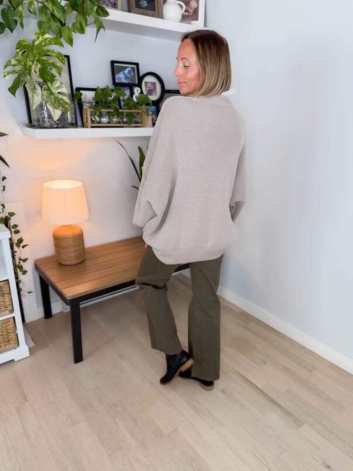 Frosted Pines Oversized Side Slit Sweater- HTHR MOCHA
