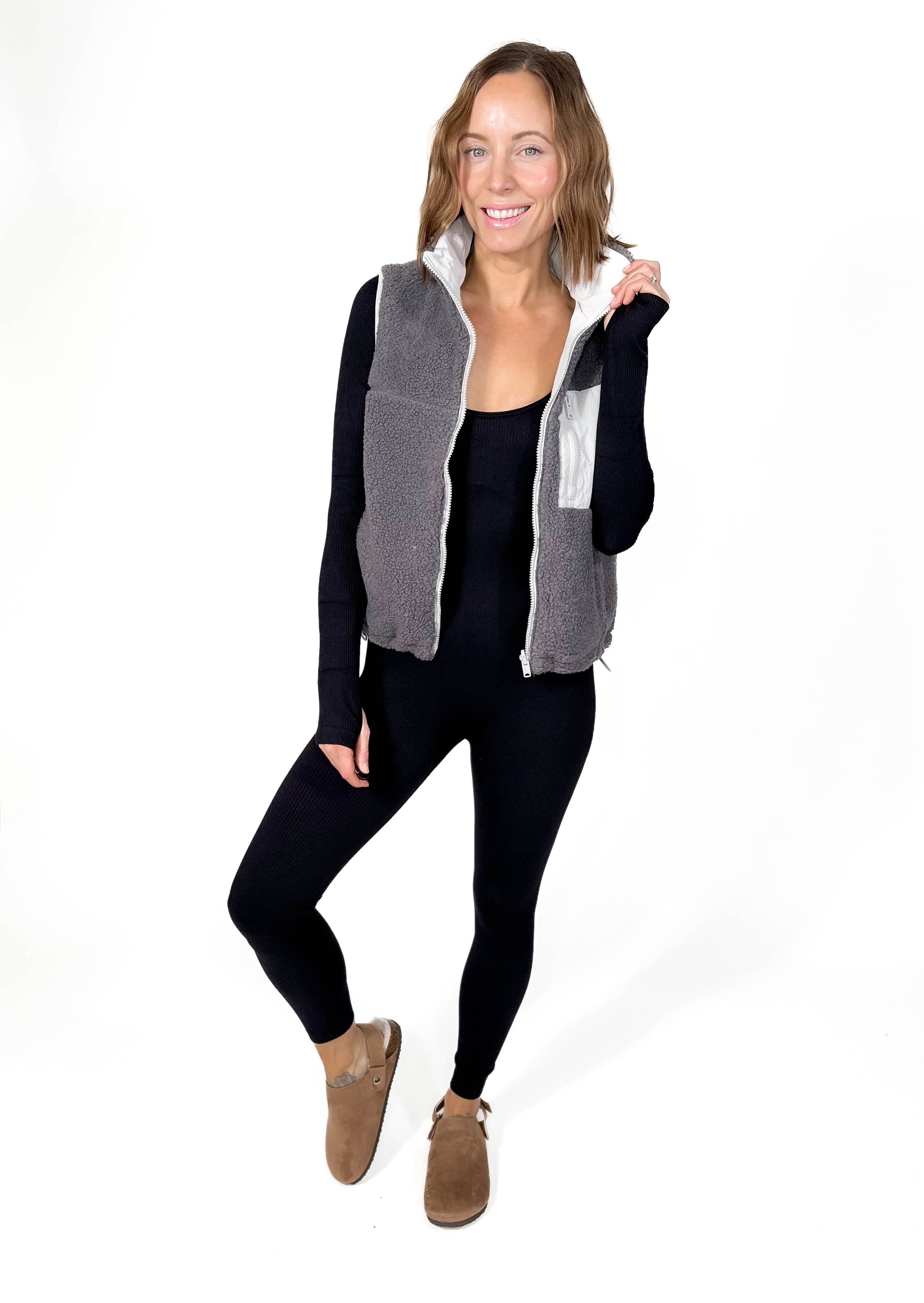 Tyson Sherpa Reversible Vest- CHARCOAL GREY