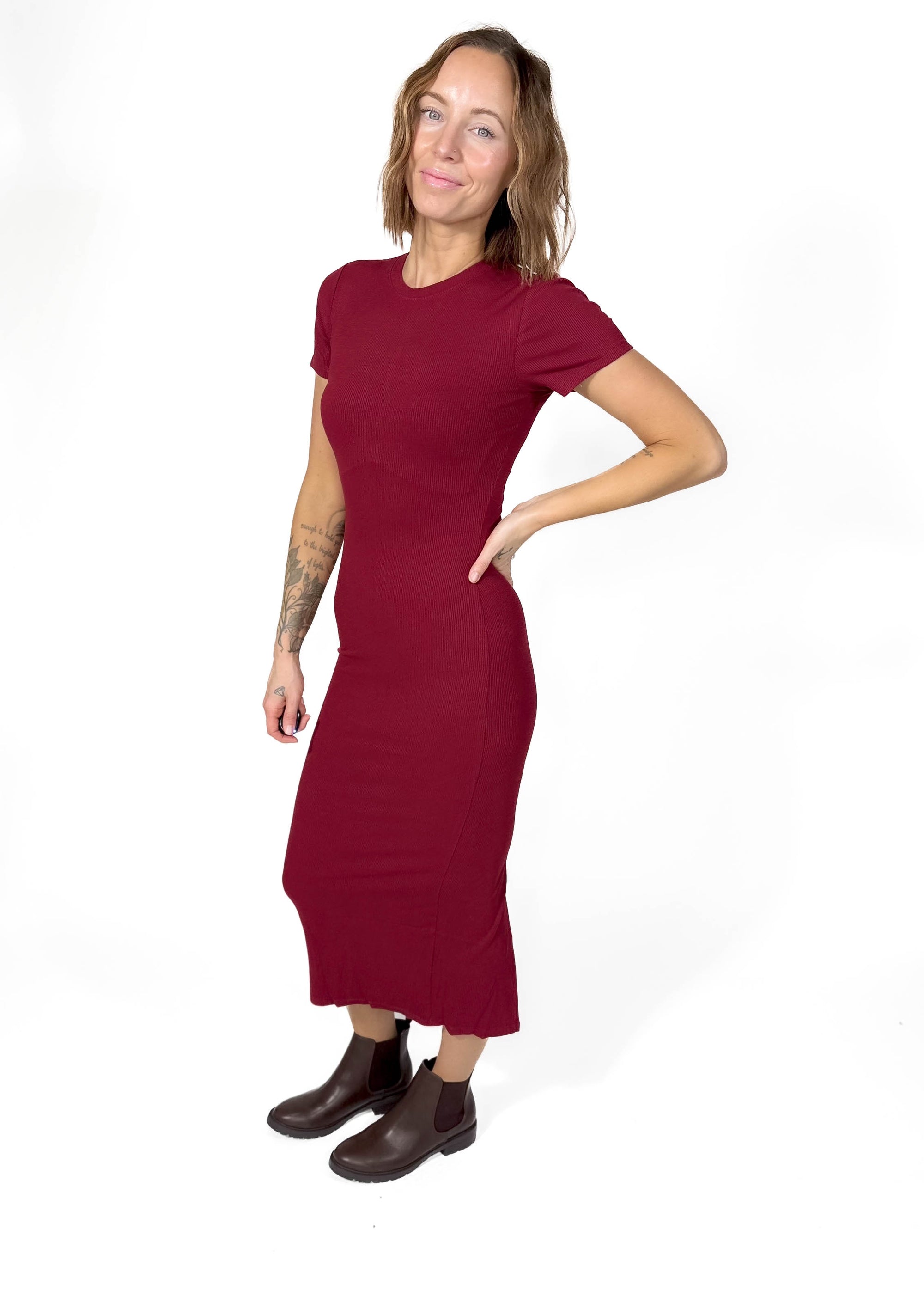 Merry Ribbed Midi Dress- ROUGE