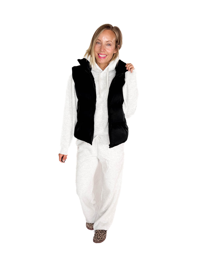 Falling For You Puffer Vest- BLACK