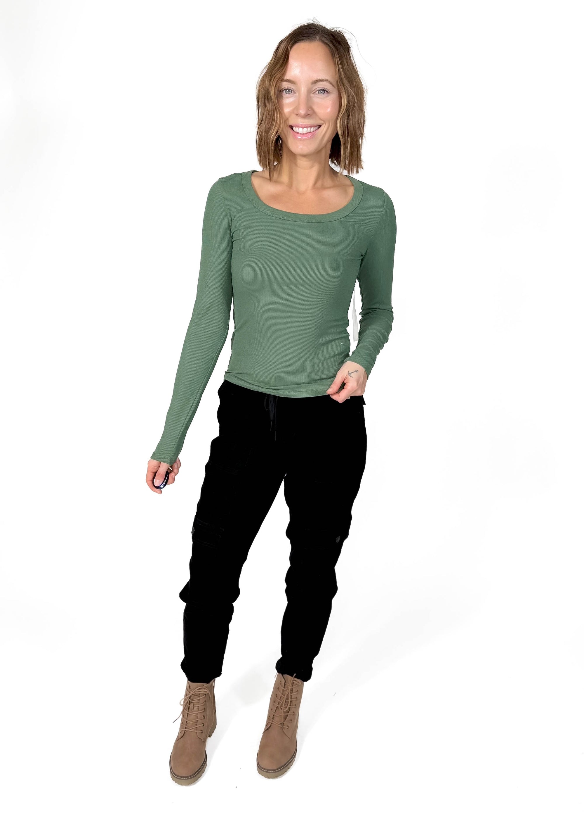 MONO B Linley Ribbed Scoop Neck- FERN GREEN