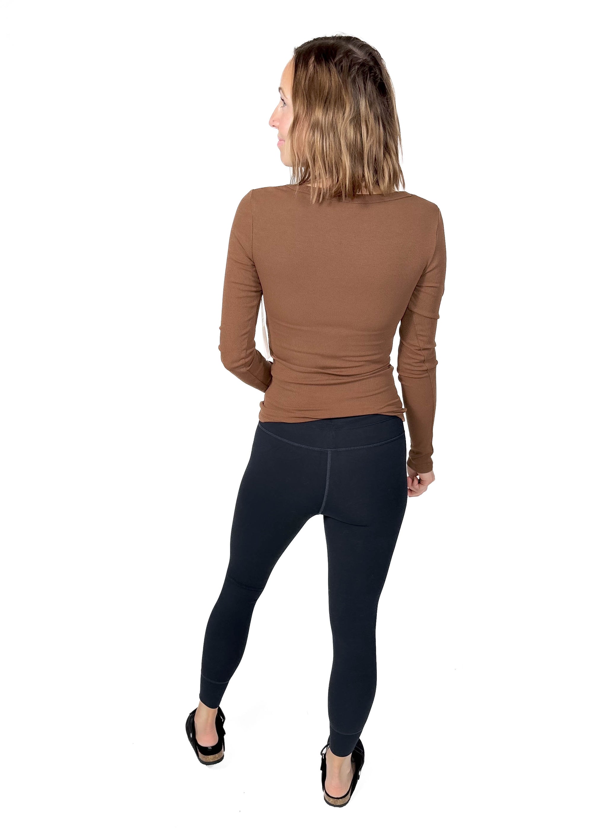 MONO B Linley Ribbed Scoop Neck- COCOA DUST