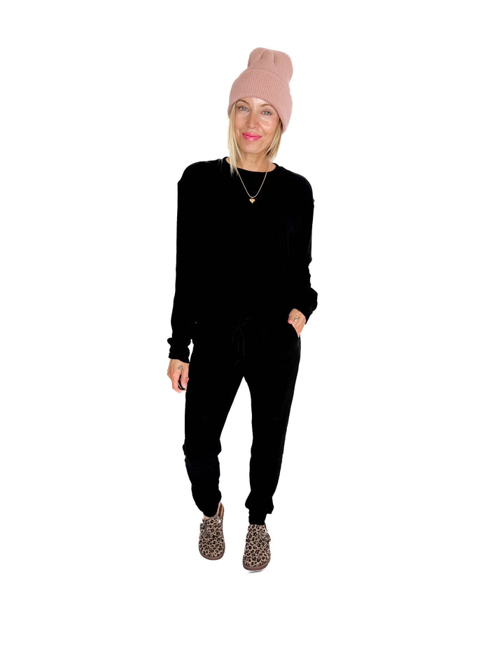 MICHELLE MAE Corrine Joggers- BLACK