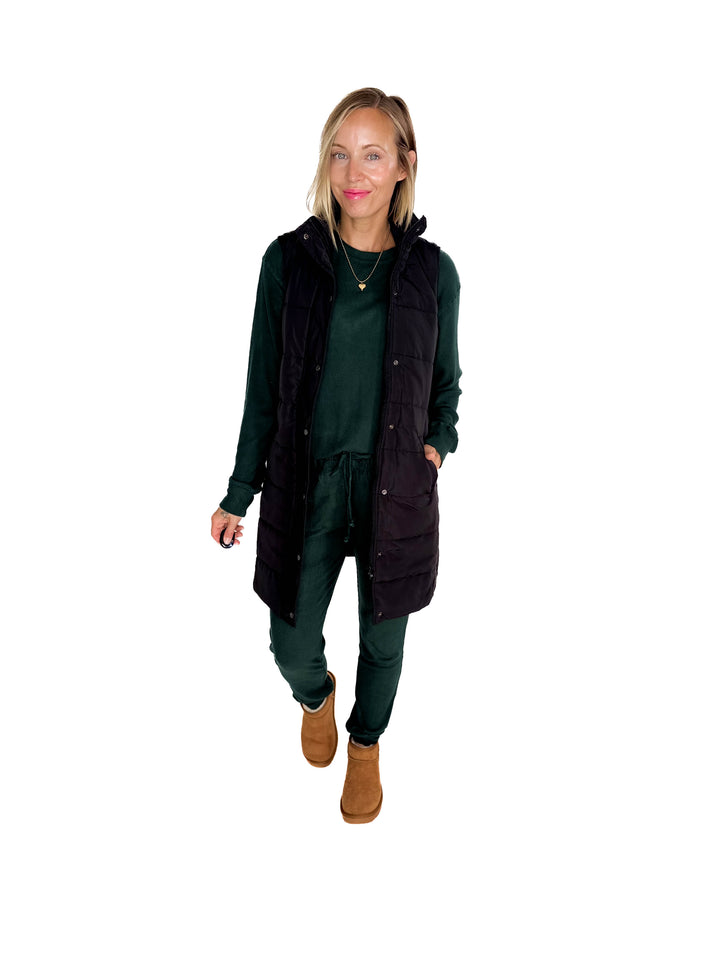 MICHELLE MAE Harlow Cling-Free Longline Vest- BLACK