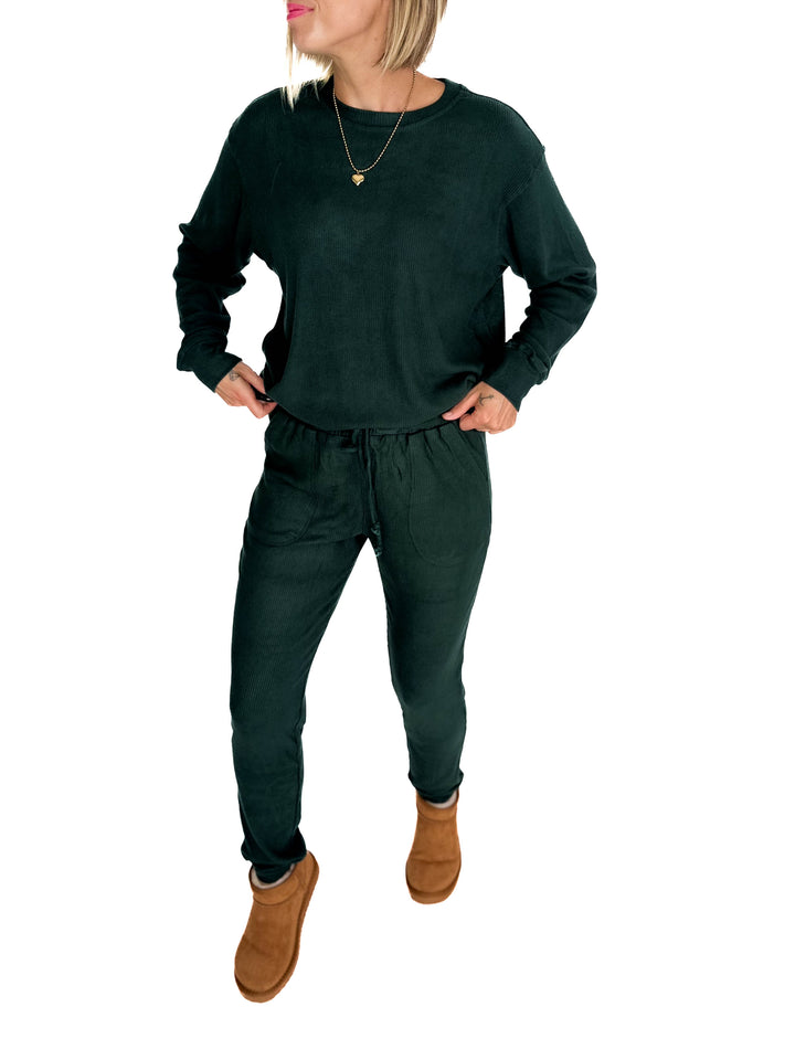 MICHELLE MAE Corrine Joggers- FOREST GREEN