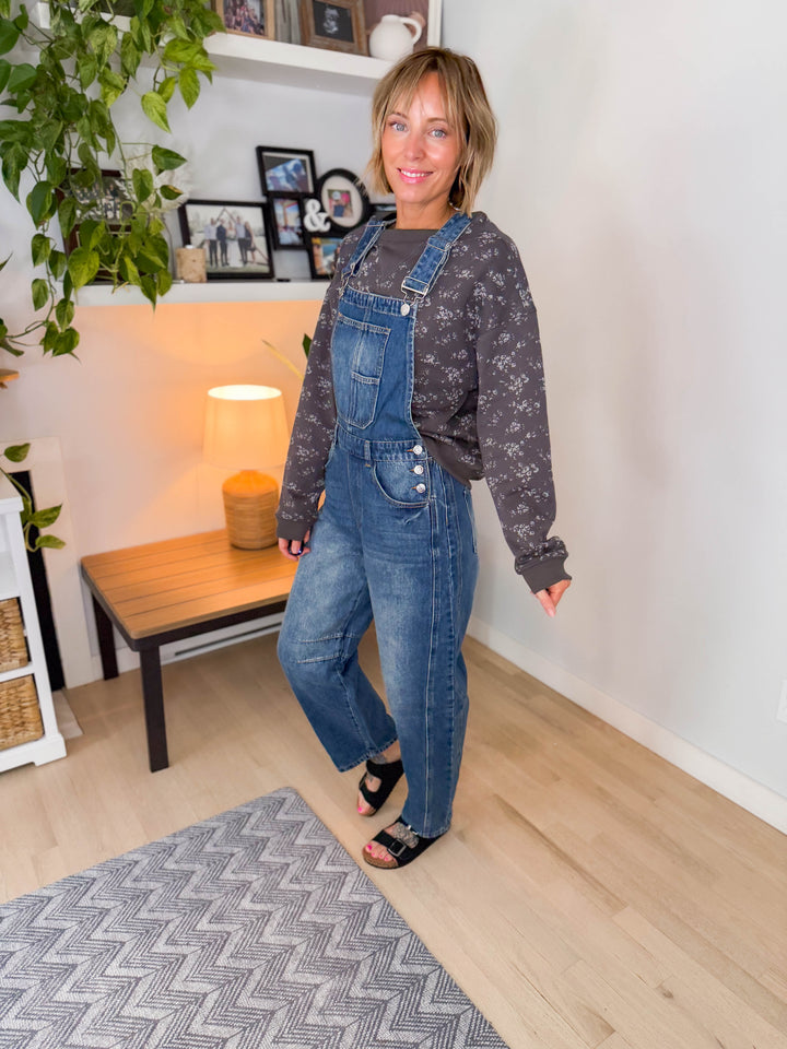 Petal Vintage Ditsy Floral Print Crewneck- ASH