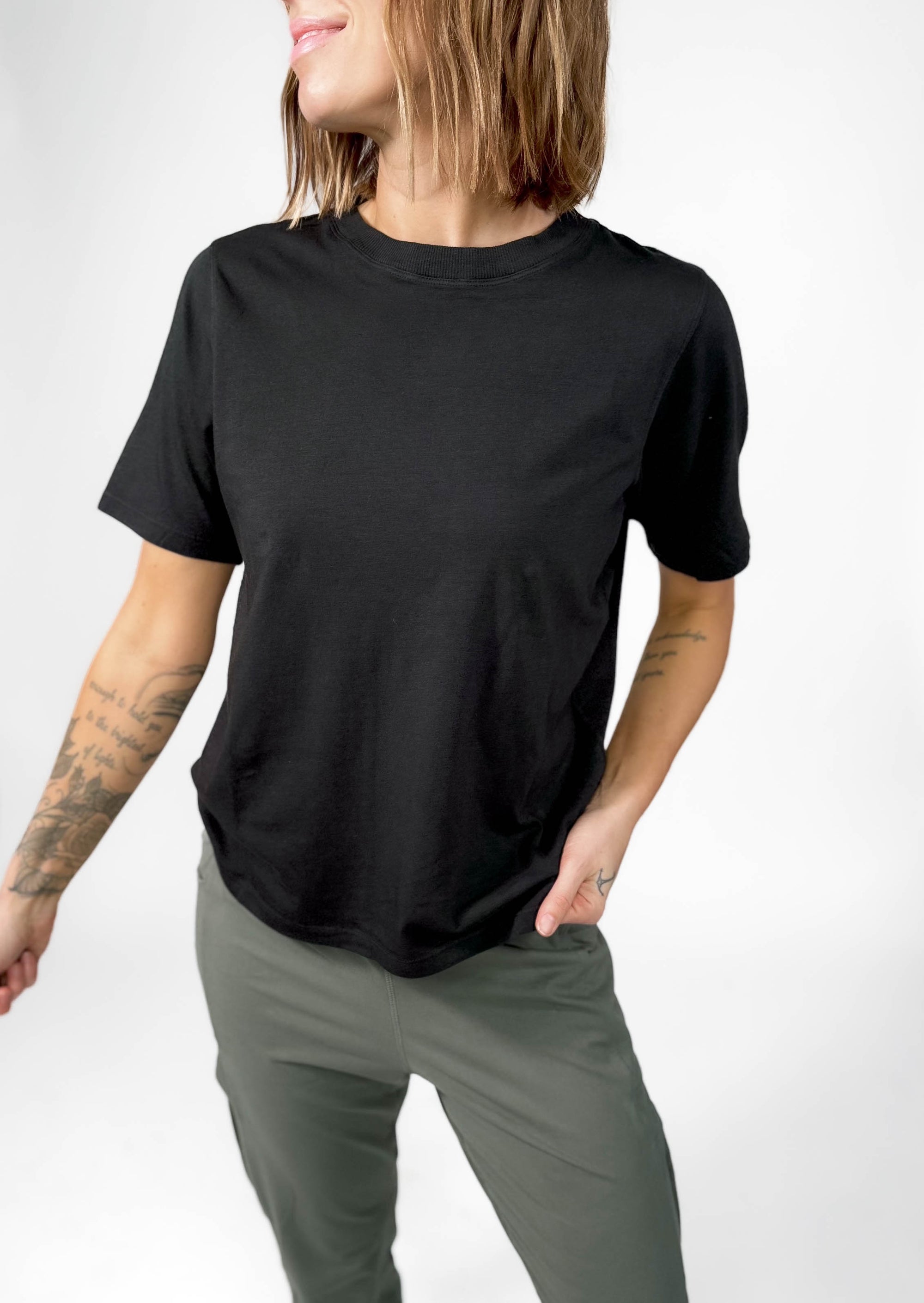 MONO B Scottie Pima Cotton T-Shirt- BLACK