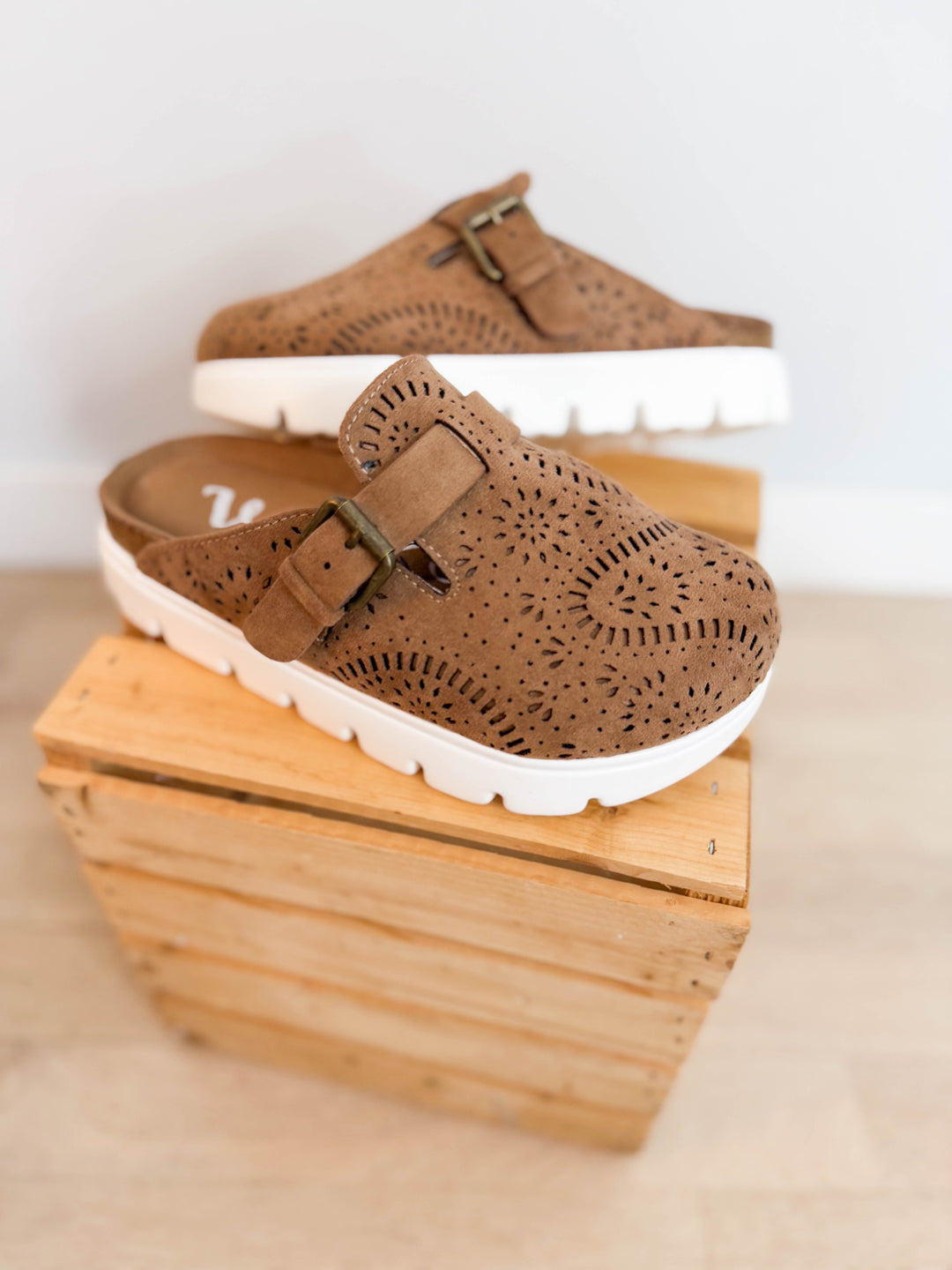 Lulu Paisley Clog- TAN