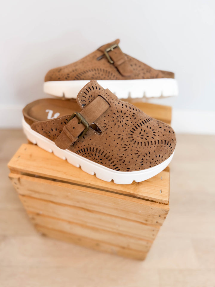 Lulu Paisley Clog- TAN