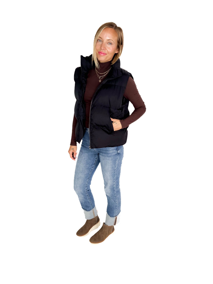 Falling For You Puffer Vest- BLACK