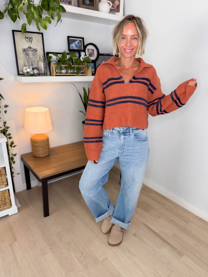 Culver Crop Collar Sweater- RUST/NAVY
