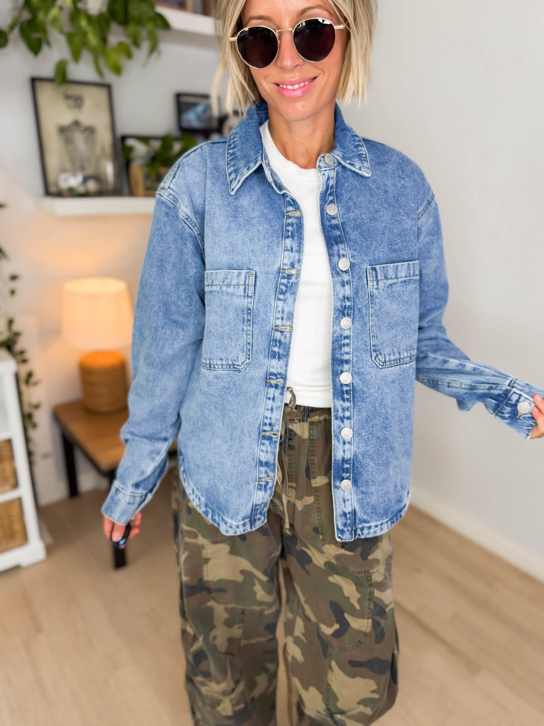 NOISY MAY Alva Denim Shacket- LIGHT WASH