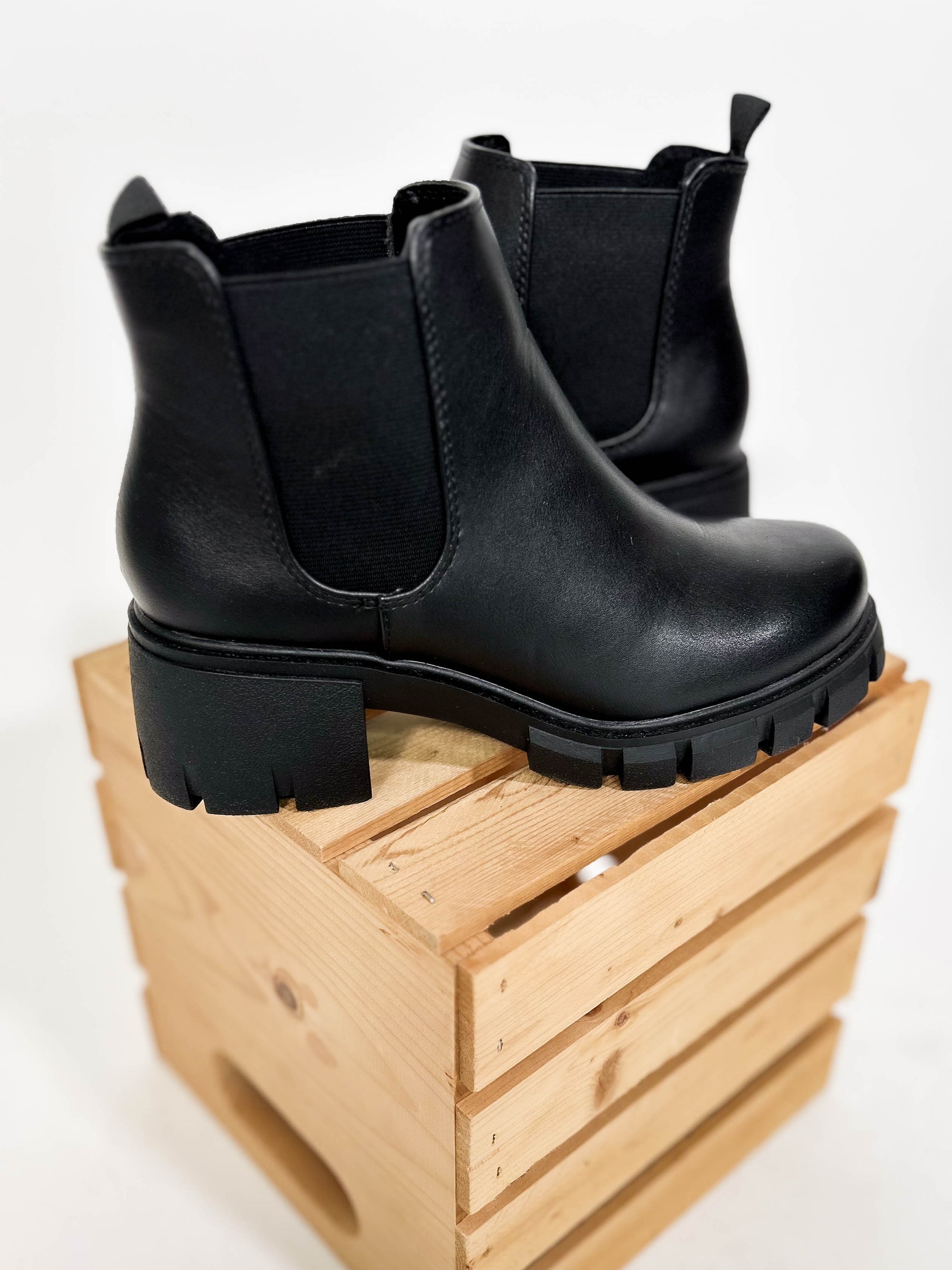 Kamely Lug Boot- BLACK -FINAL SALE