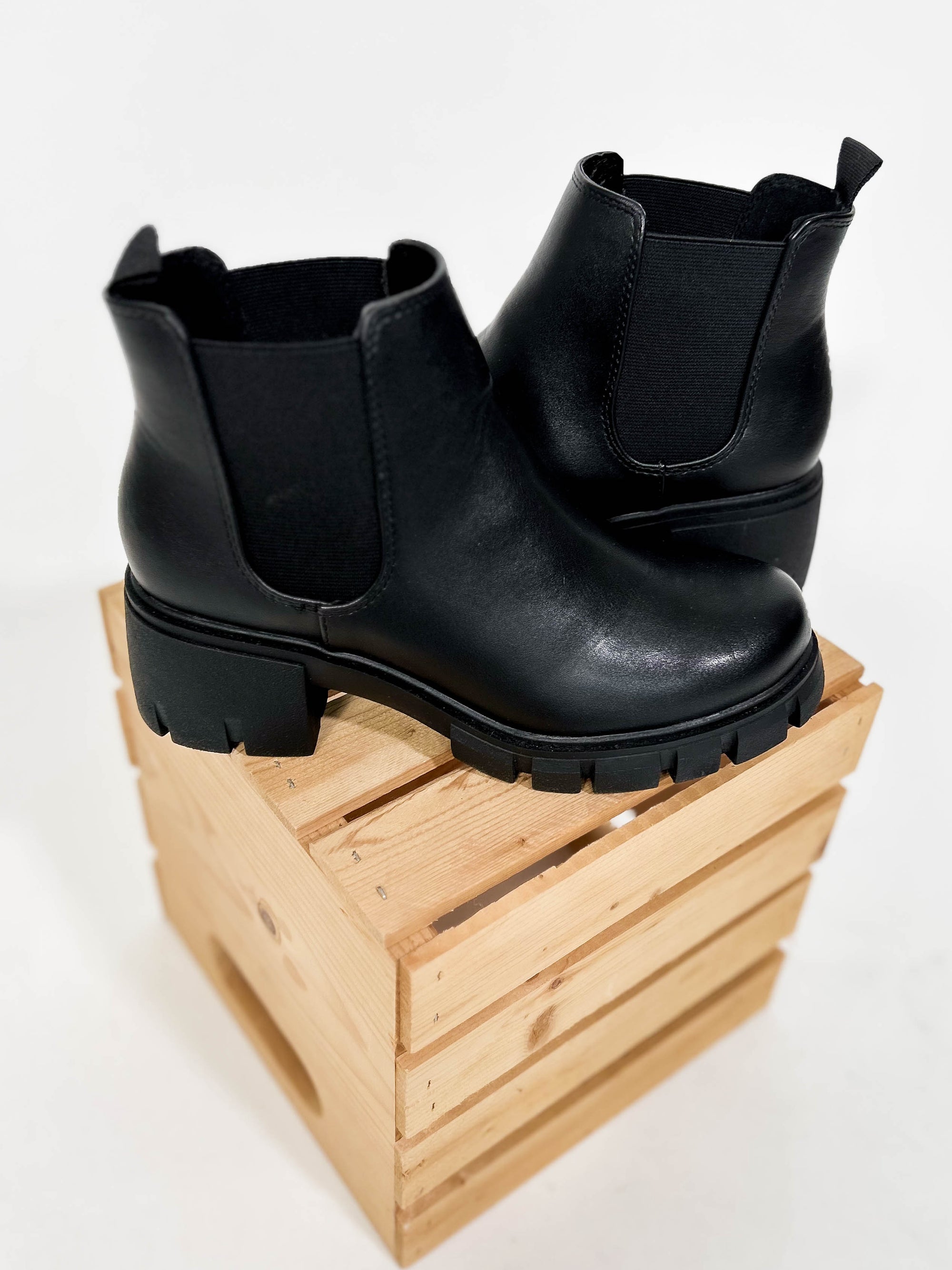 Kamely Lug Boot- BLACK -FINAL SALE