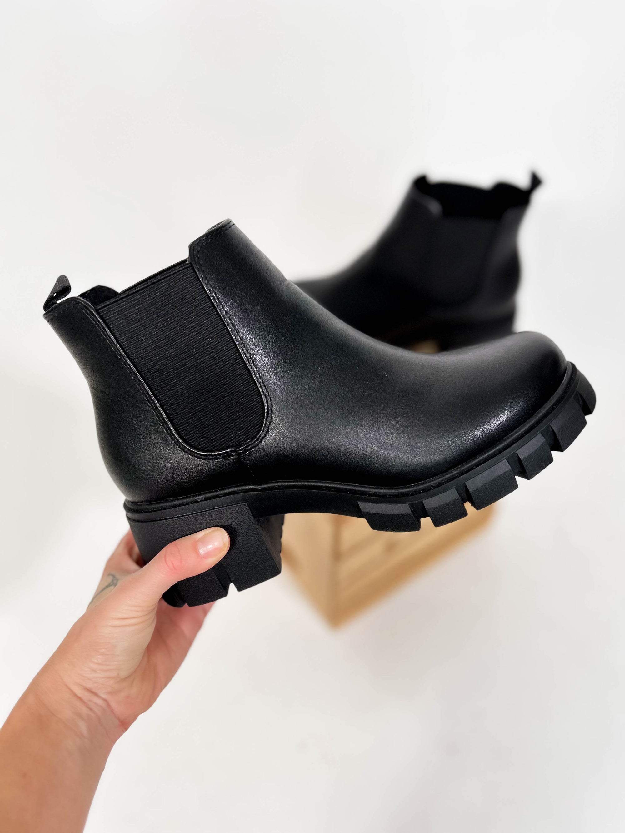 Kamely Lug Boot- BLACK -FINAL SALE