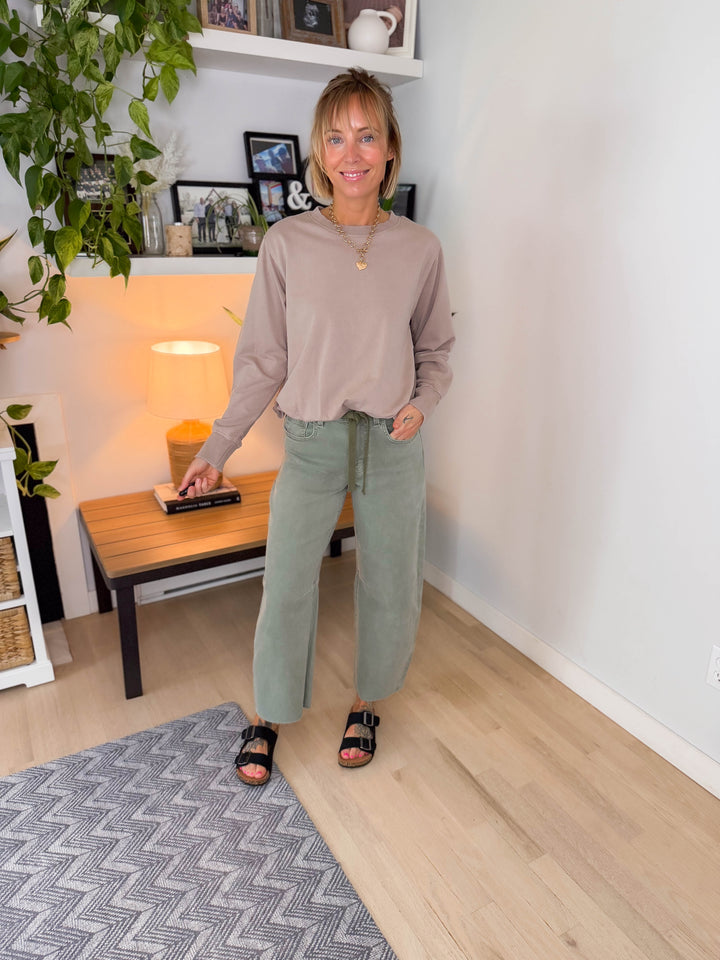 Mono B Quinn Mineral Cloud Bubble Hem Pullover- SILKEN TAUPE