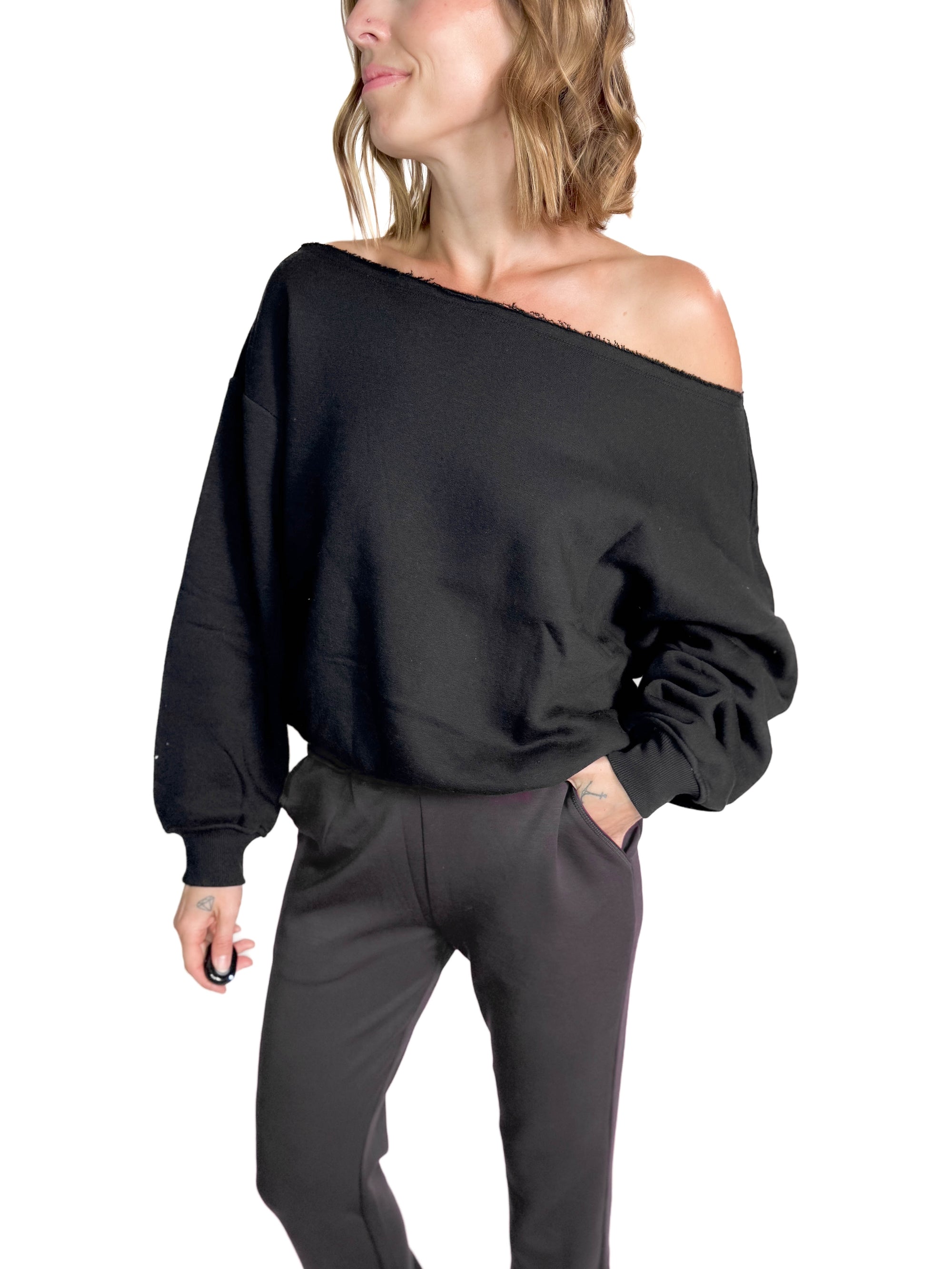 Janice Fleece Off Shoulder Top- BLACK