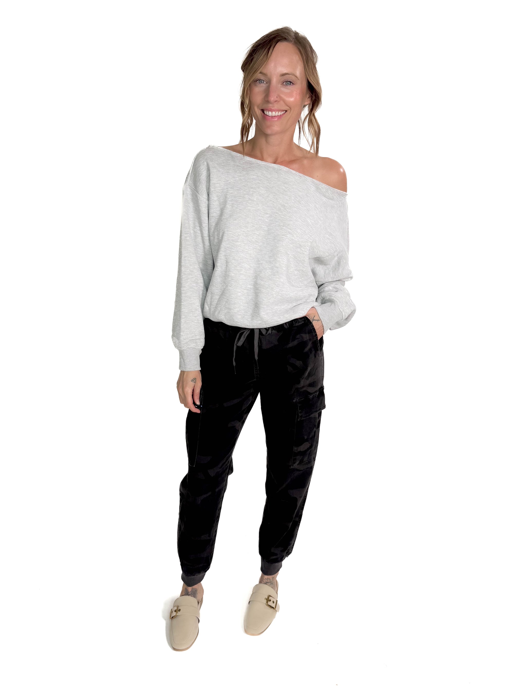 Janice Fleece Off Shoulder Top- HEATHER GREY