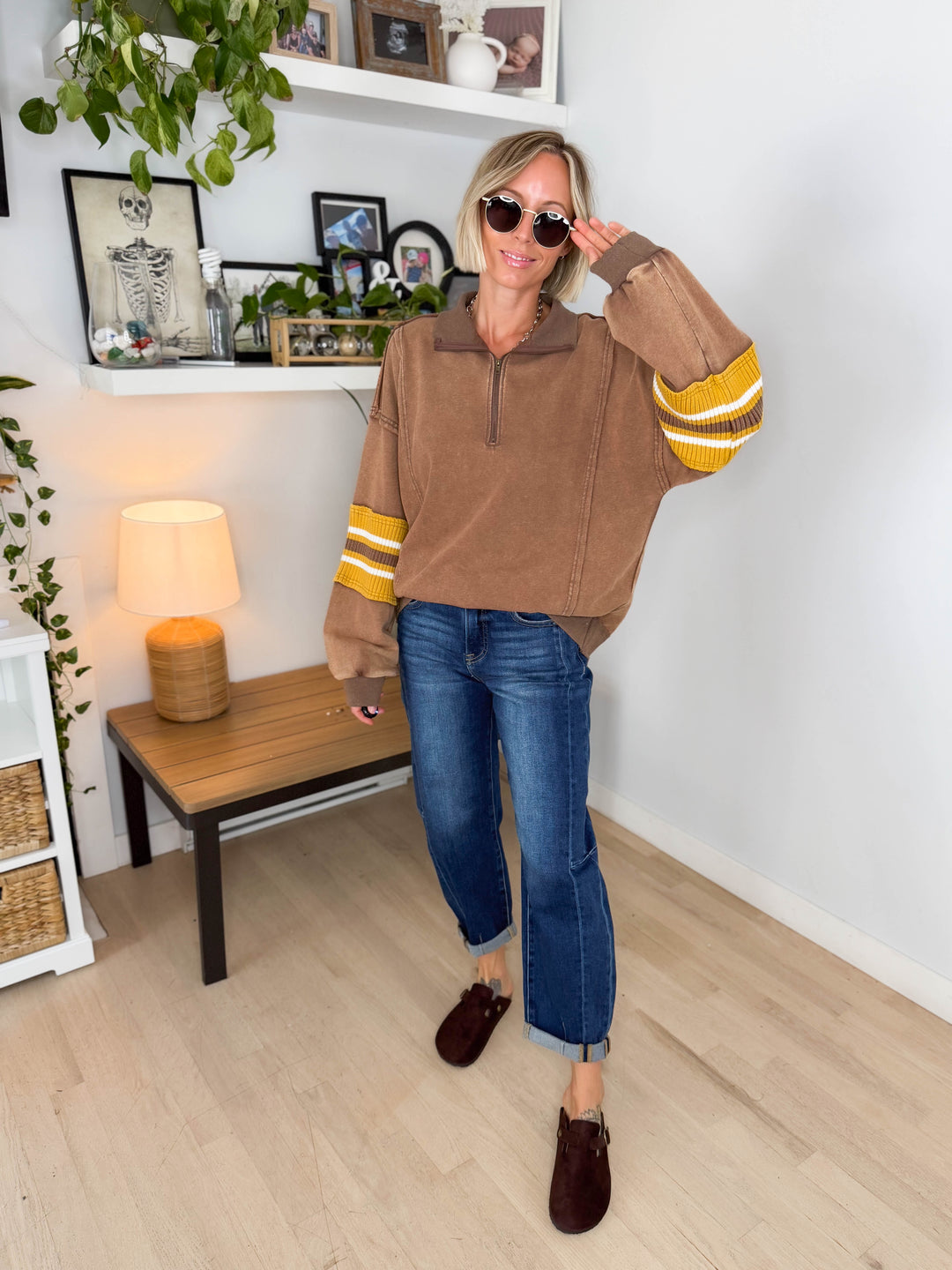 Laurel Mist Mineral Washed Pullover- MOCHA