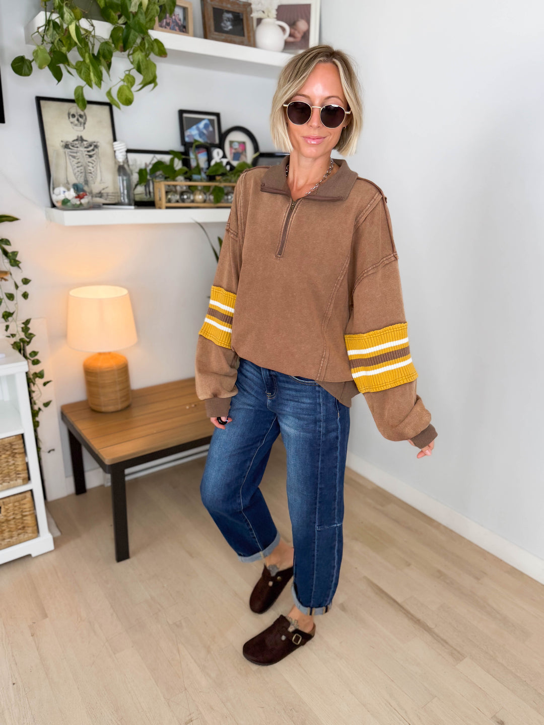 Laurel Mist Mineral Washed Pullover- MOCHA