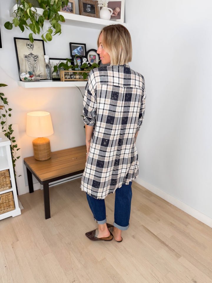 Spruce Bleached Plaid Duster- IVORY/NAVY