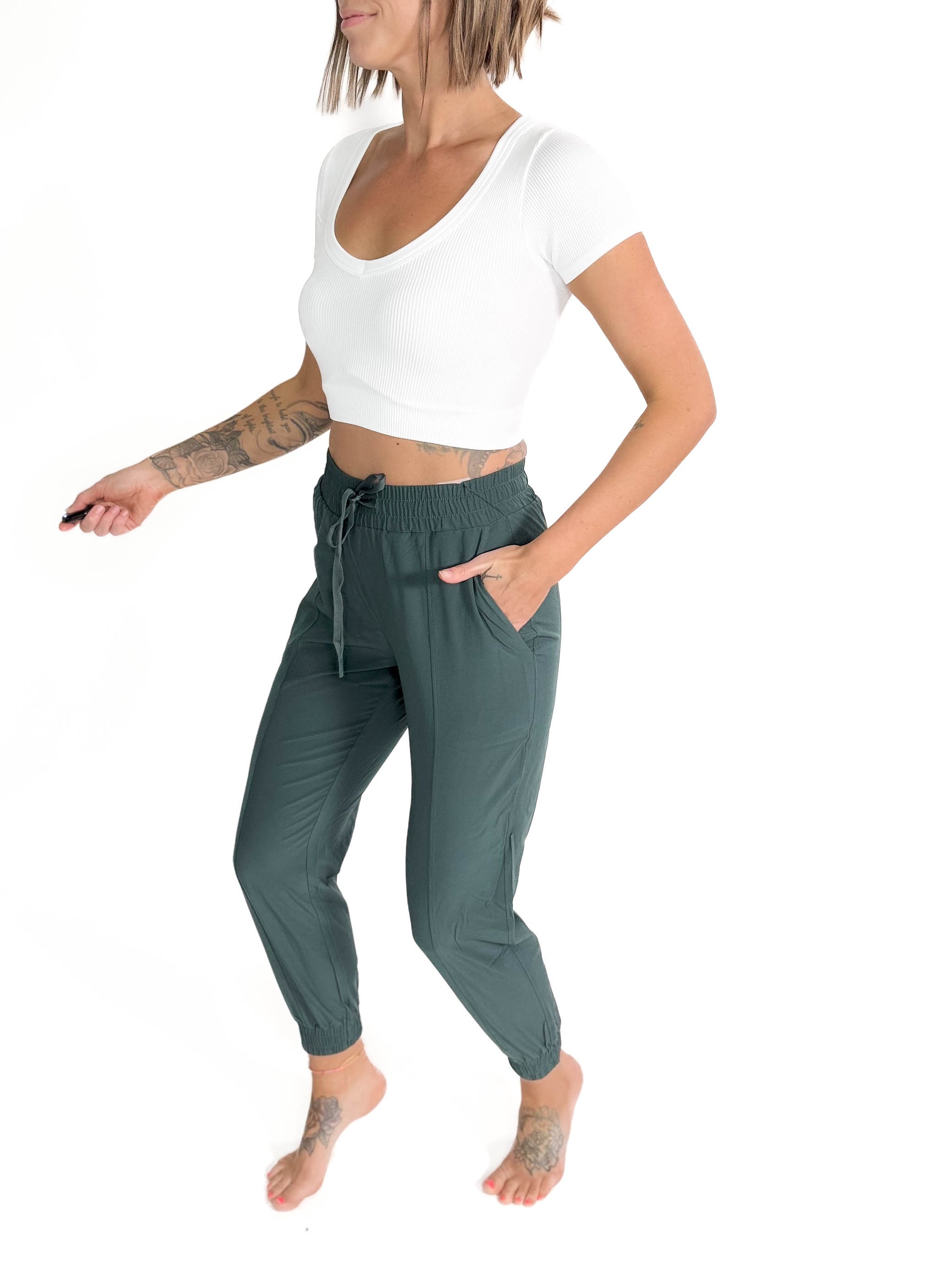 MONO B Maizy Athleisure Jogger- EVERGREEN