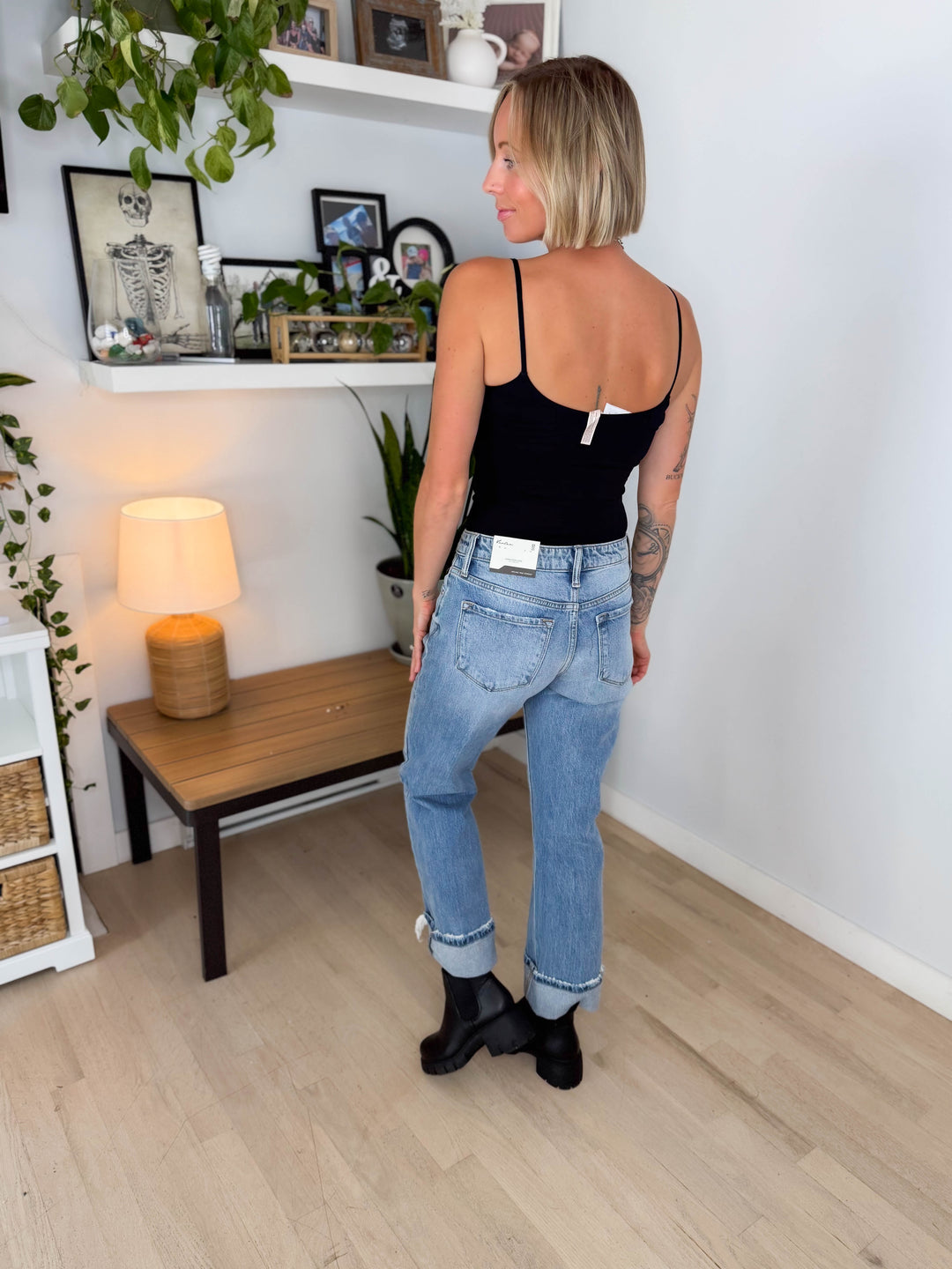 Seeker Seamless Spaghetti Strap Bodysuit- BLACK