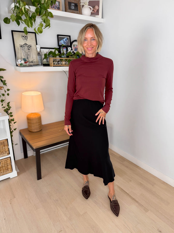 Maxine Soft Knit Turtleneck Long Sleeve Tee- WINE