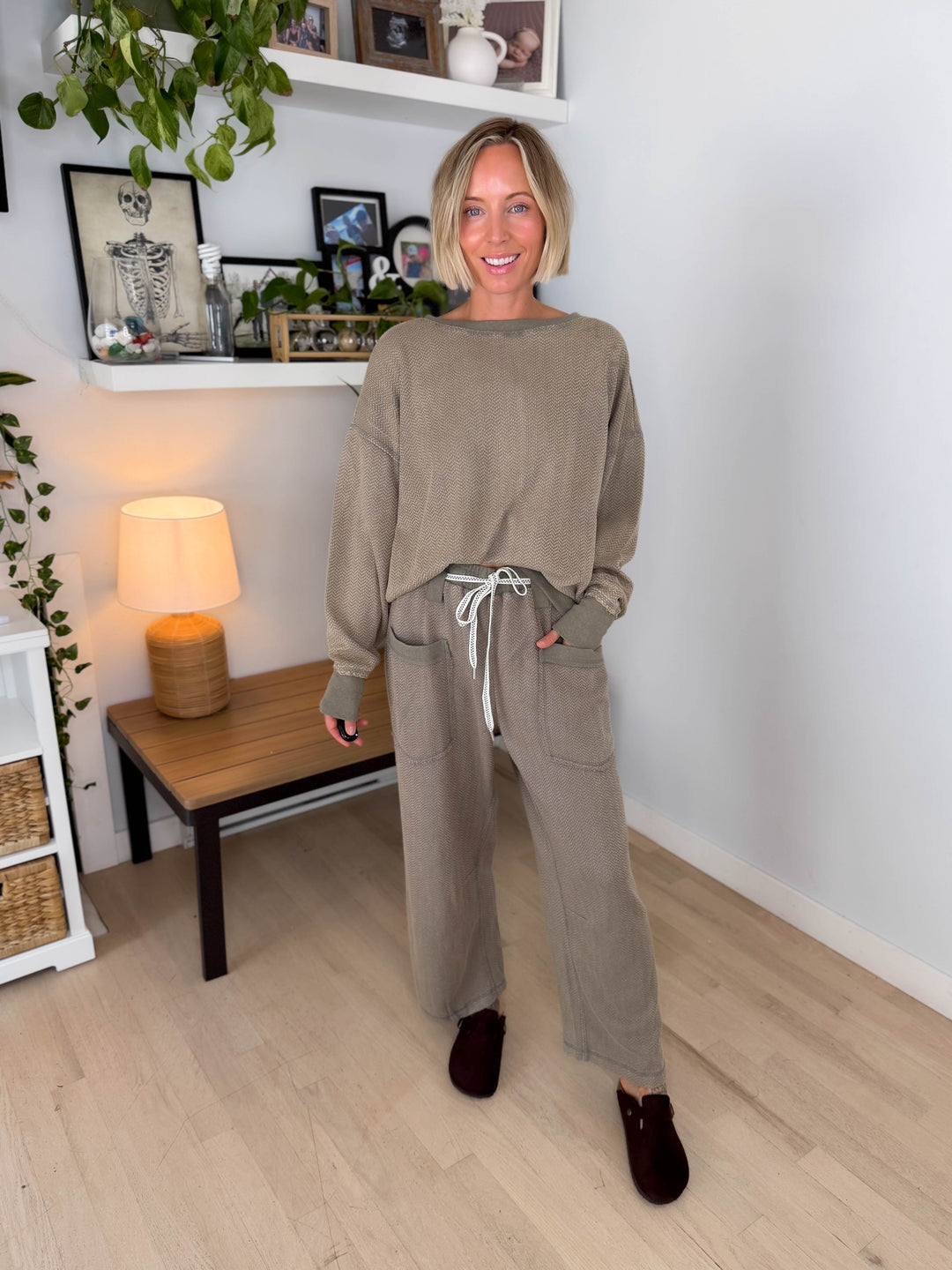 Roonie Textured Knit Pant- ASH OLIVE