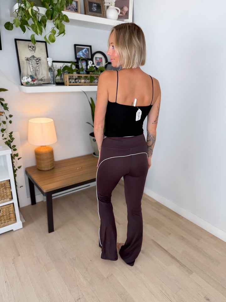 MONO B Stitch Piping Flare Legging- COFFEE BEAN