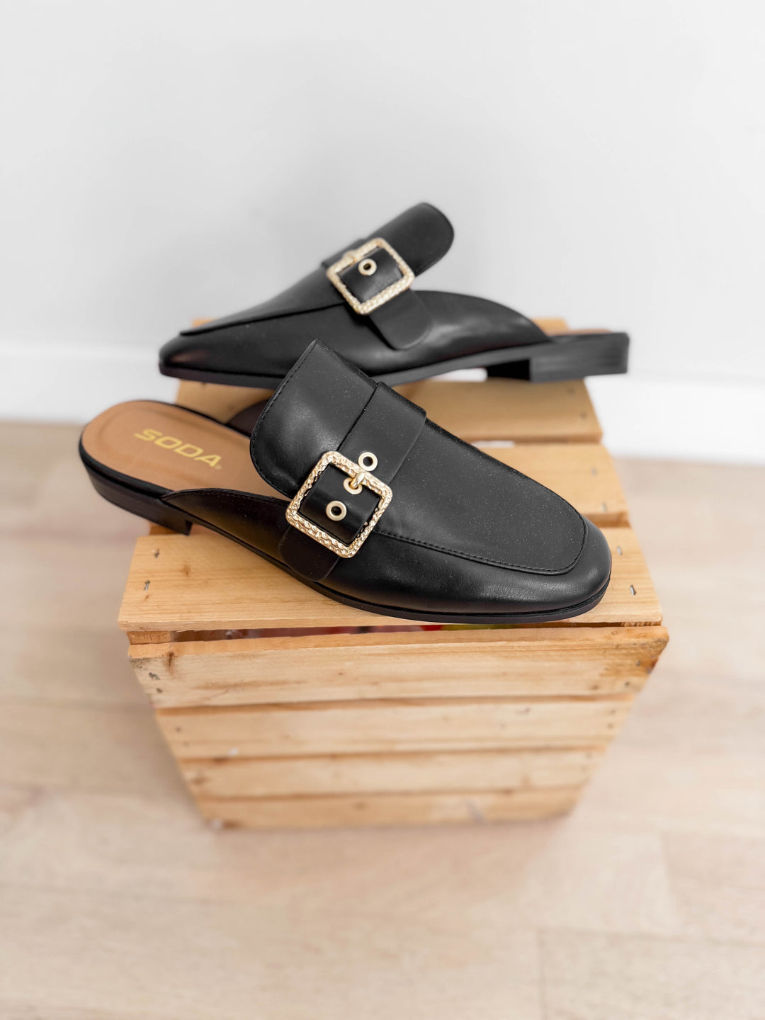 Elvira Mule- BLACK