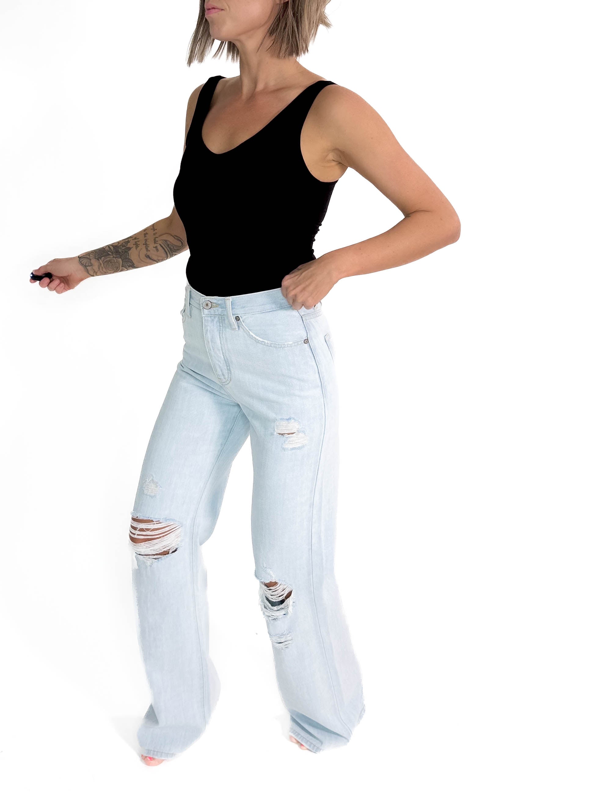 Jaxyn Ultra High Rise Wide Leg Jean- LIGHT